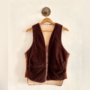 1970’s Corduroy Vest Sherpa with Lightning Zipper